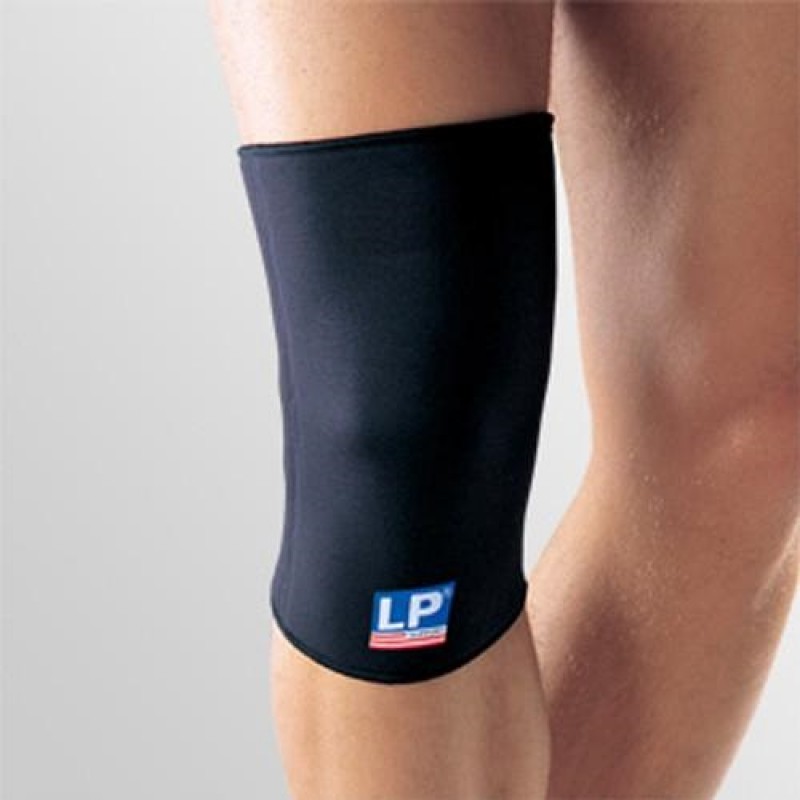 LP Knee Support (Closed Patella) 706